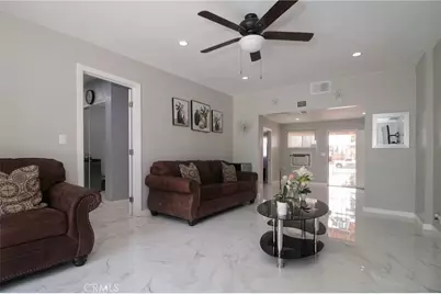 14615 San Fernando Mission Boulevard, San Fernando, CA 91340 - Photo 6
