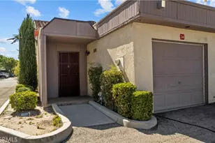 43334 32nd St W, Lancaster, CA 93536 - Photo 2