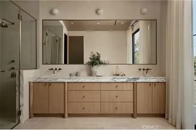 11741 La Maida, Valley Village, CA 91607 - Photo 24