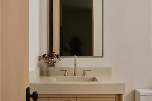 11741 La Maida, Valley Village, CA 91607 - Photo 20