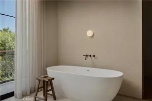 11741 La Maida, Valley Village, CA 91607 - Photo 26