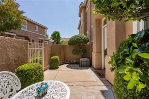 25554 Schubert, Stevenson Ranch, CA 91381 - Photo 4