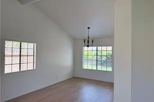 29102 Diablo Pl, Castaic, CA 91384 - Photo 12