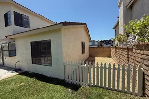 29102 Diablo Pl, Castaic, CA 91384 - Photo 8