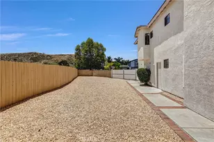 29102 Diablo Pl, Castaic, CA 91384 - Photo 12