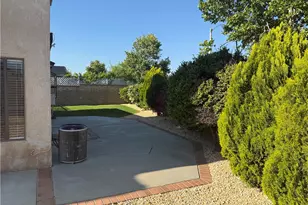 29102 Diablo Pl, Castaic, CA 91384 - Photo 10