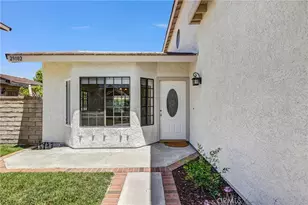 29102 Diablo Pl, Castaic, CA 91384 - Photo 4