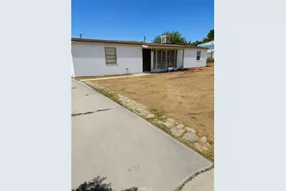 1118 W P14 Avenue, Palmdale, CA 93551 - Photo 2