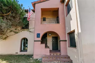 819 S Curson Ave, Los Angeles, CA 90036 - Photo 2