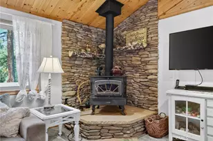 1900 Teton Way, Pine Mountain Club, CA 93222 - Photo 10