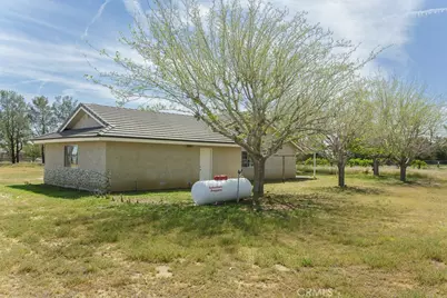 8718 W Avenue D12, Lancaster, CA 93536 - Photo 22