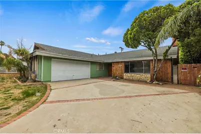 13050 Alexander Street, Sylmar, CA 91342 - Photo 2