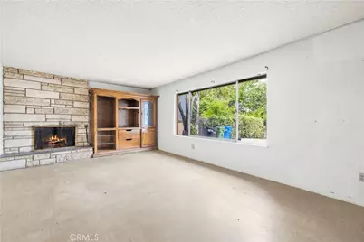 13050 Alexander Street, Sylmar, CA 91342 - Photo 12