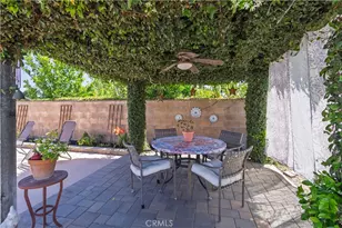 23300 Haynes, West Hills, CA 91307 - Photo 36