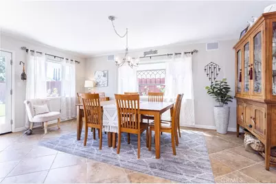 23300 Haynes, West Hills, CA 91307 - Photo 16