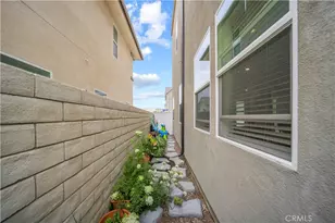 27014 Goldfields Ct, Valencia, CA 91381 - Photo 30