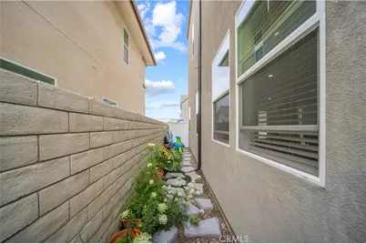 27014 Goldfields Court, Valencia, CA 91381 - Photo 38