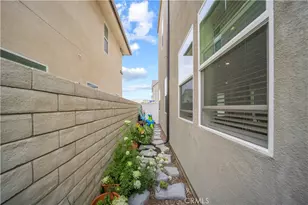 27014 Goldfields Ct, Valencia, CA 91381 - Photo 38