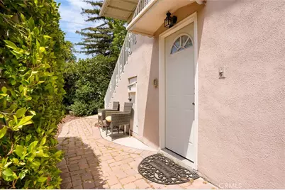21823 Providencia Street, Woodland Hills, CA 91364 - Photo 24