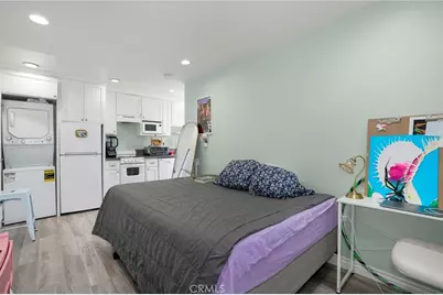 21823 Providencia Street, Woodland Hills, CA 91364 - Photo 20