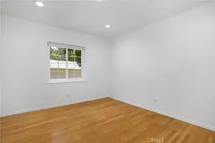 21823 Providencia St, Woodland Hills, CA 91364 - Photo 18