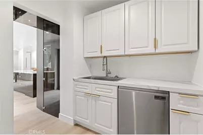4041 Vanalden Avenue, Tarzana, CA 91356 - Photo 18