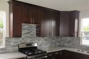 10913 10915 Tamarack, Pacoima, CA 91331 - Photo 10