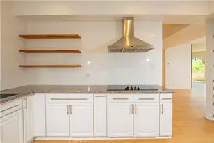 5236 Yarmouth, Encino, CA 91316 - Photo 2