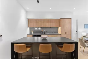 1030 N Kings Road, West Hollywood, CA 90069 - Photo 8
