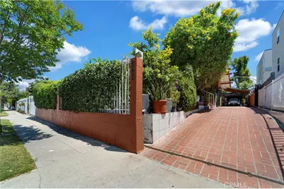 3990 La Salle, Los Angeles, CA 90062 - Photo 12