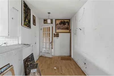 6930 Vanalden, Reseda, CA 91335 - Photo 8
