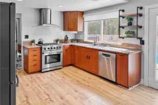 16955 Lake Knoll, Riverside, CA 92503 - Photo 18