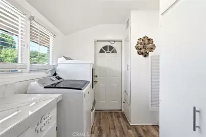 17066 Chase Street, Sherwood Forest, CA 91325 - Photo 12