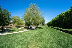 21753 Propello, Saugus, CA 91350 - Photo 38