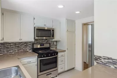 26901 Rainbow Glen Drive #643, Canyon Country, CA 91351 - Photo 12