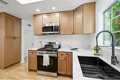 20851 Community #1, Winnetka, CA 91306 - Photo 12