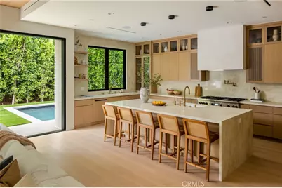 4245 Bellaire Avenue, Studio City, CA 91604 - Photo 16