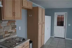 44937 E 5th St, Lancaster, CA 93535 - Photo 28