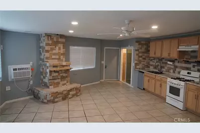 44937 E 5th Street, Lancaster, CA 93535 - Photo 32