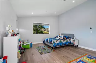 13042 Jolette Ave, Granada Hills, CA 91344 - Photo 26
