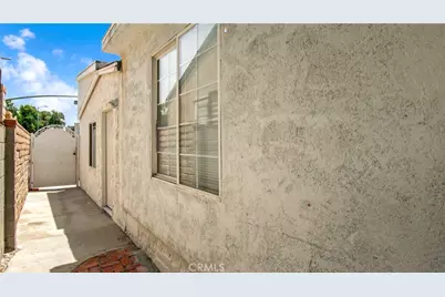 7945 Woodman Avenue, Panorama City, CA 91402 - Photo 42