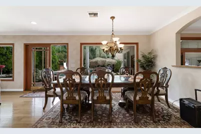 8836 Enfield Avenue, Sherwood Forest, CA 91325 - Photo 6