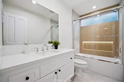29950 Rolling Ridge Drive, Agoura Hills, CA 91301 - Photo 16