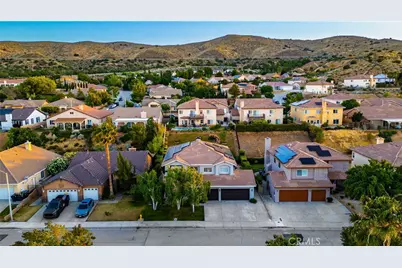 3938 Sungate, Palmdale, CA 93551 - Photo 48