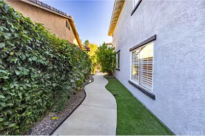 3938 Sungate, Palmdale, CA 93551 - Photo 46