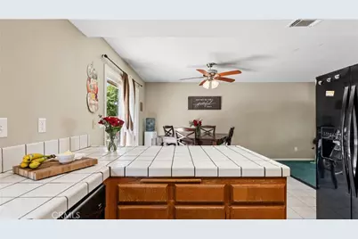 37819 Noble Court, Palmdale, CA 93552 - Photo 12