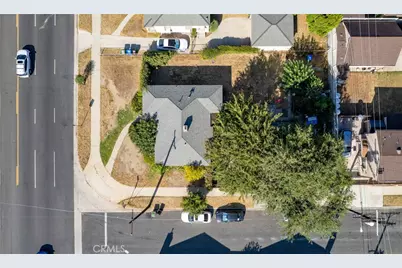 14005 Victory Boulevard, Van Nuys, CA 91401 - Photo 2