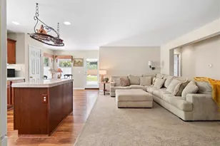 29890 Berkshire, Castaic, CA 91384 - Photo 6