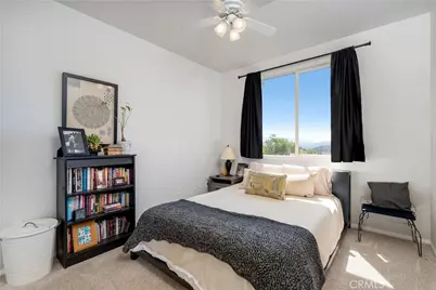 25730 Hawthorne Place, Stevenson Ranch, CA 91381 - Photo 28