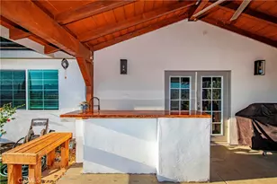 19776 Merryhill St, Canyon Country, CA 91351 - Photo 4